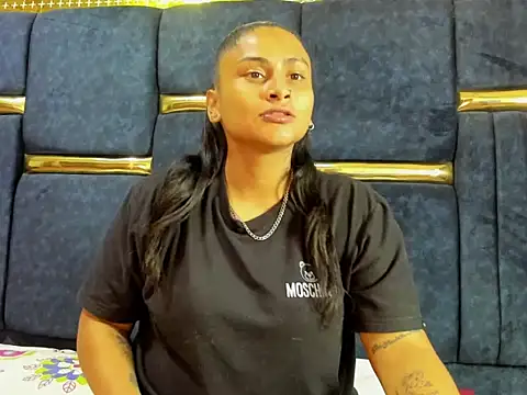 alessiaandscarlet online show from November 2025 11:32:02 AM