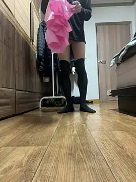 stockingsfixedposition online show from November 2025 03:01:01 PM