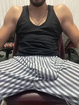 DARK0924 online show from December 2025 02:33:02 PM