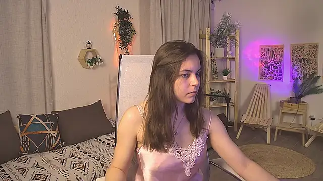 FrancescaCavaliere online show from April 2026 06:25:02 AM