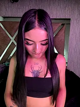 Snapshot of CleoNoir_Pink chatting on December 2025 01:24:01 AM CleoNoir Pink online show from December 2025 01:24:01 AM