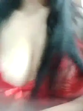 Lucu  online show from November 2025 04:33:02 AM