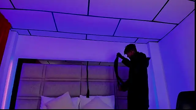 Maximo king25 online show from November 2025 04:45:02 AM