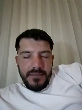 Cekiyorum  Gulumse online show from November 2025 08:30:01 PM