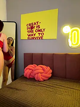 Snapshot of Erica_Nelson chatting on November 2025 01:37:01 AM Erica Nelson online show from November 2025 01:37:01 AM