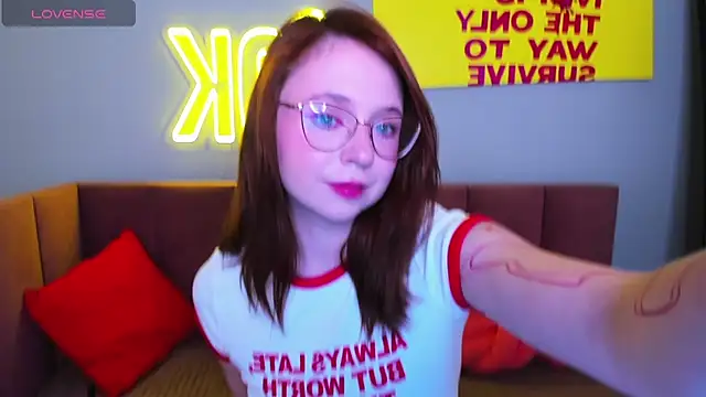 Snapshot of Erica_Nelson chatting on November 2025 01:19:02 AM Erica Nelson online show from November 2025 01:19:02 AM