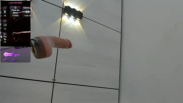 Ashton  Montana online show from December 2025 07:44:01 PM