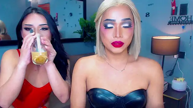 SavageSisters online show from November 2025 03:10:02 PM