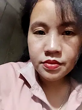 yelow-bee online show from November 2025 02:28:01 PM