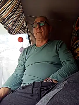 andy-1961 online show from March 2026 12:00:02 PM