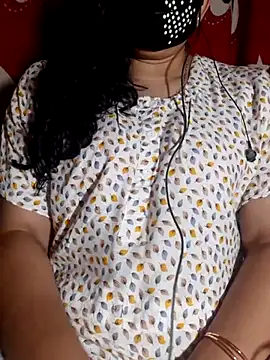 Snapshot of HotGirl23231 chatting on June 2026 07:20:01 PM HotGirl23231 online show from June 2026 07:20:01 PM