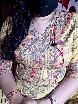 Snapshot of HotGirl23231 chatting on August 2026 05:55:02 PM HotGirl23231 online show from August 2026 05:55:02 PM