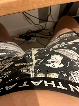 christophecamzzl online show from November 2025 04:51:02 PM