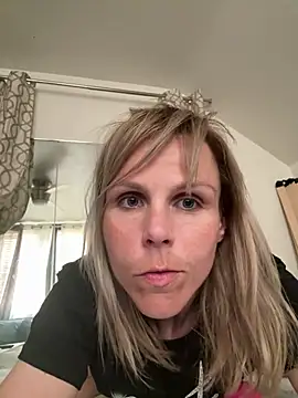 Snapshot of machineslut chatting on July 2026 12:26:01 PM machineslut online show from July 2026 12:26:01 PM