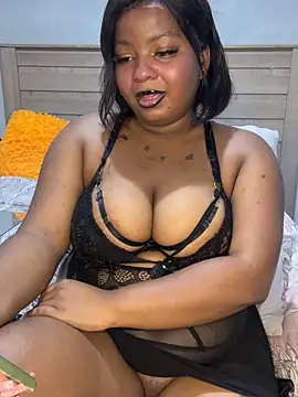 Snapshot of Exxoticaa chatting on November 2025 09:05:02 PM Exxoticaa online show from November 2025 09:05:02 PM