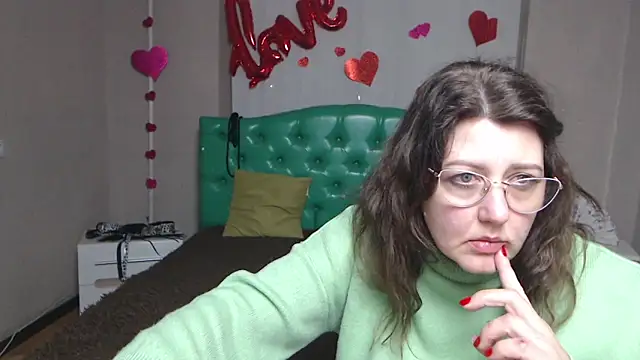 RoseHille online show from February 2026 02:44:01 PM