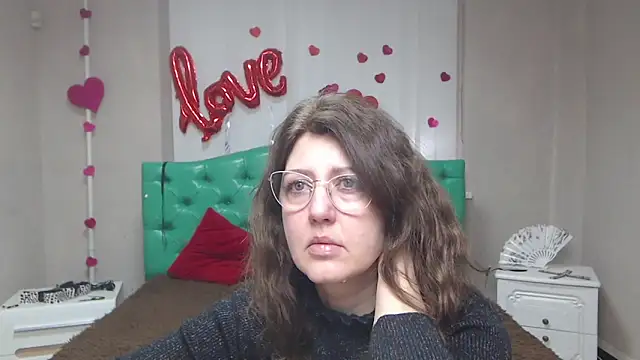 RoseHille online show from February 2026 06:58:02 AM