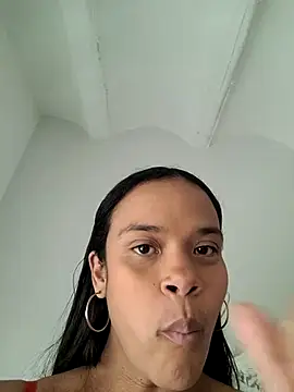 Snapshot of kyliecastell chatting on November 2025 03:34:02 PM kyliecastell online show from November 2025 03:34:02 PM