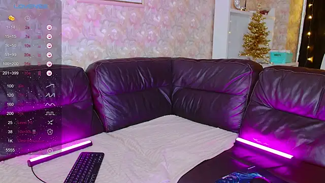 Little Rocke online show from November 2025 07:01:01 AM