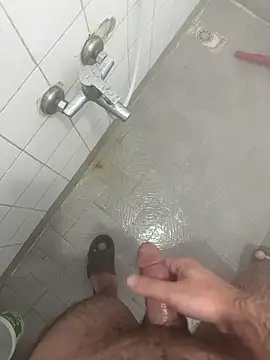 Snapshot of Alsa7erA chatting on November 2025 10:34:02 AM Alsa7erA online show from November 2025 10:34:02 AM