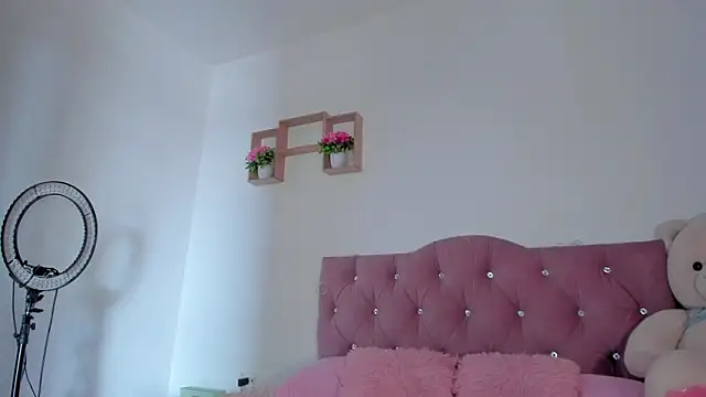 Snapshot of vanessa_sexyhot_ chatting on January 2026 03:05:01 PM vanessa sexyhot online show from January 2026 03:05:01 PM