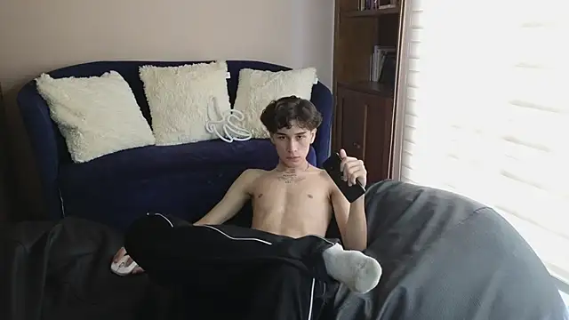 Derekswan online show from November 2025 03:55:01 PM