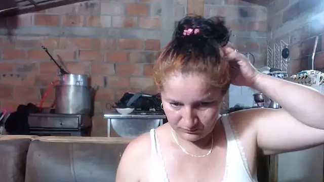 Snapshot of Sra_Angelina chatting on June 2026 08:00:02 PM Sra Angelina online show from June 2026 08:00:02 PM
