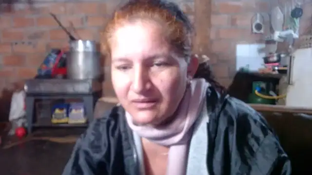Snapshot of Sra_Angelina chatting on June 2026 06:05:01 AM Sra Angelina online show from June 2026 06:05:01 AM