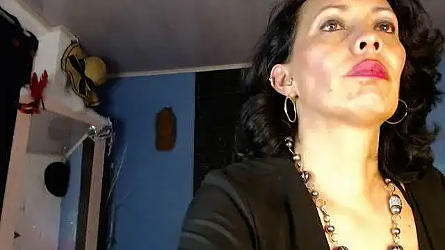 Snapshot of Jhanne_Cherry_ chatting on April 2026 05:03:01 AM Jhanne Cherry online show from April 2026 05:03:01 AM