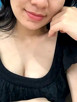 BeBu18 online show from December 2025 02:28:01 AM