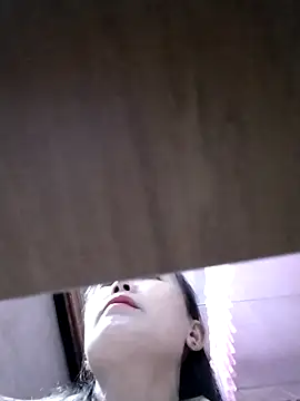 Feeling-hot online show from November 2025 11:24:01 AM