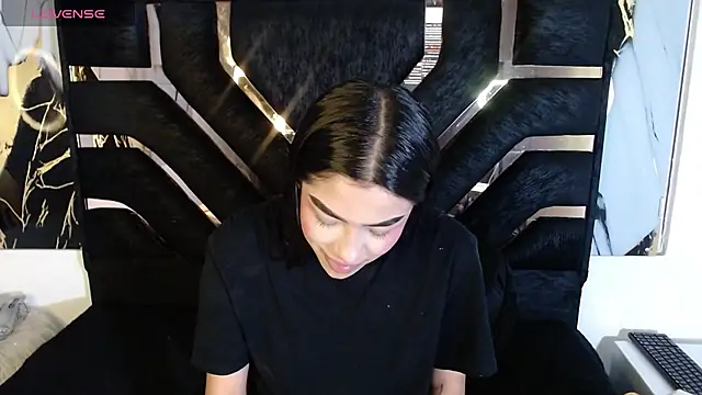 tael novacs online show from January 2026 04:26:02 AM