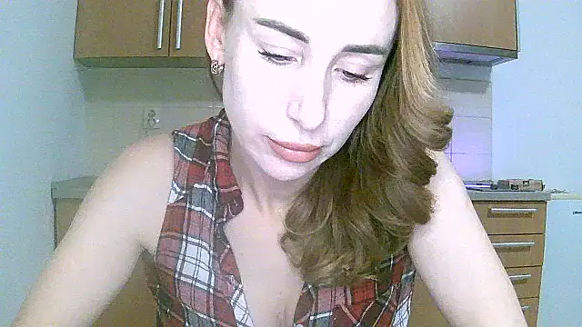 GlarysLoveres online show from November 2025 04:39:02 PM