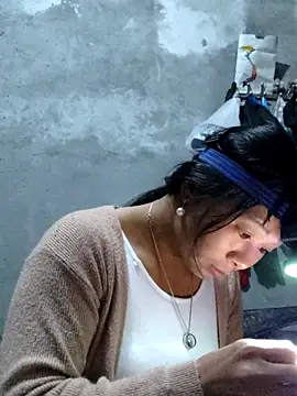 vangkt-cute online show from November 2025 02:50:02 AM