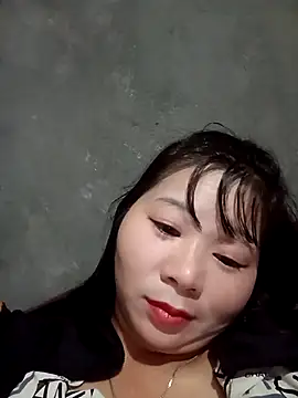 Snapshot of vangkt-cute chatting on January 2026 07:17:02 PM vangkt-cute online show from January 2026 07:17:02 PM