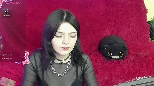 Snapshot of EmmaDarkk chatting on November 2025 08:49:02 AM EmmaDarkk online show from November 2025 08:49:02 AM