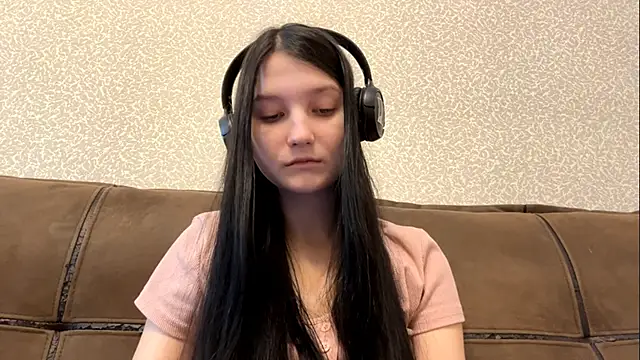 AurorAurora online show from January 2026 07:25:02 AM