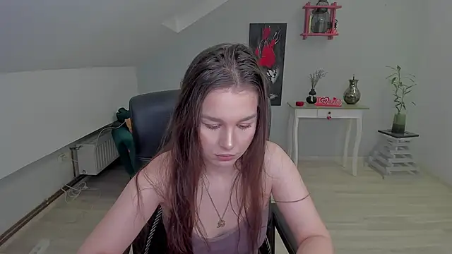 Snapshot of LouannaHart chatting on February 2026 04:52:01 AM LouannaHart online show from February 2026 04:52:01 AM