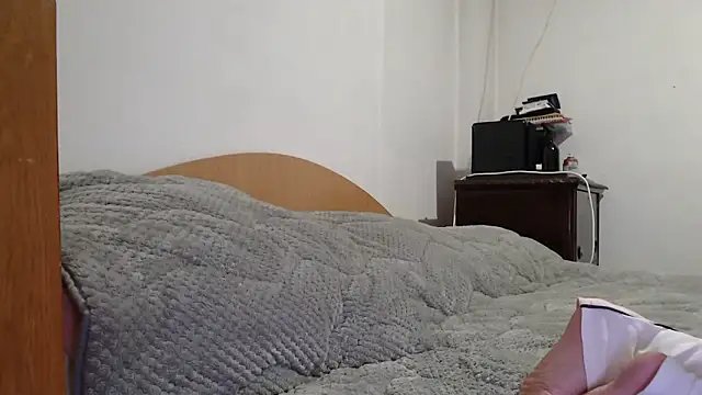 Snapshot of MissyDior8 chatting on February 2026 06:18:02 AM MissyDior8 online show from February 2026 06:18:02 AM