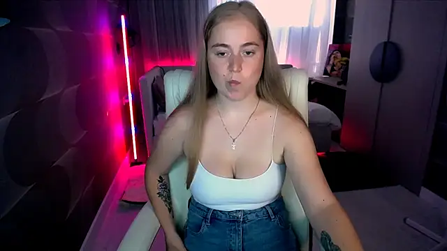 Kate Moan online show from July 2026 05:23:02 AM