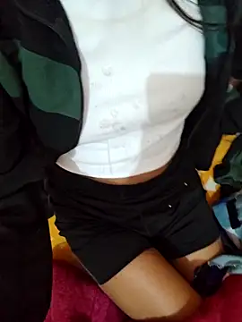 Snapshot of Hot__girls001 chatting on November 2025 05:57:01 PM Hot girls001 online show from November 2025 05:57:01 PM