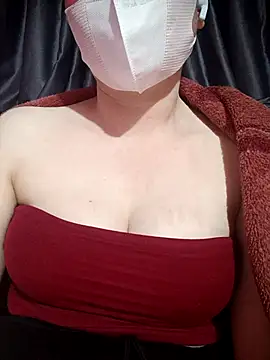 MiHeni online show from February 2026 02:42:02 PM