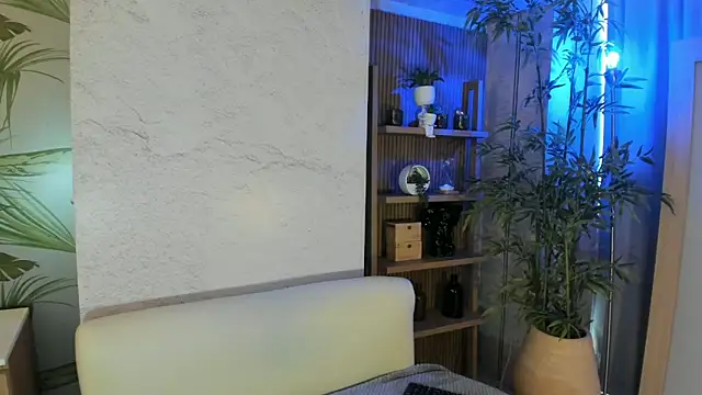 ReiAyanamy online show from April 2026 08:21:01 PM