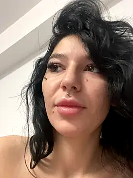 kayleecalix online show from November 2025 07:00:02 AM