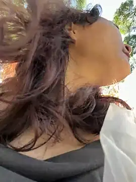 UU 168 online show from November 2025 06:57:02 AM