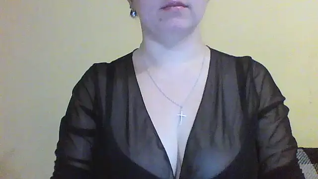 Vitalina282128 online show from November 2025 07:24:01 PM