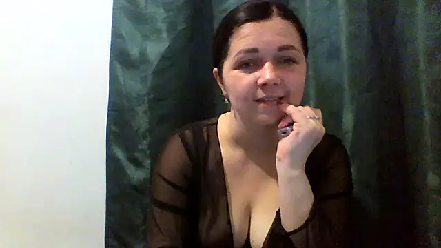 Vitalina282128 online show from March 2026 12:33:02 PM