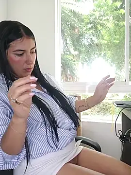 ViolettaWalton1 online show from February 2026 02:23:02 PM