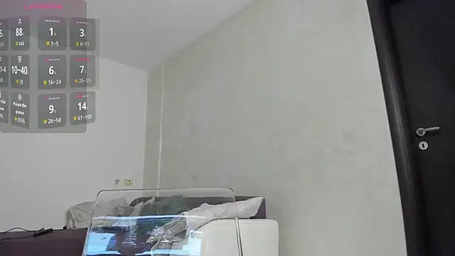 foxx giirl online show from November 2025 05:46:01 AM