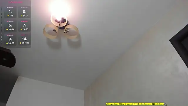 Snapshot of foxx_giirl chatting on April 2026 04:54:01 AM foxx giirl online show from April 2026 04:54:01 AM